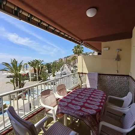 Pardelas Primera Linea Playa Velilla Apartamento