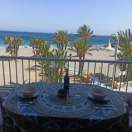 Pardelas Primera Linea Playa Velilla Apartamento Almuñécar